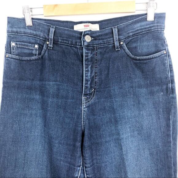 Levi’s Perfectly Slimming High Rise 512 Studded 12 - Picture 4 of 16